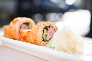 Wasabi ile Yengeç maki