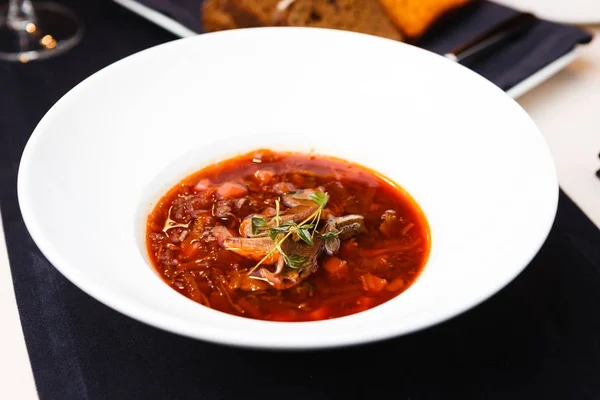 Sopa de remolacha roja Borsch —  Fotos de Stock