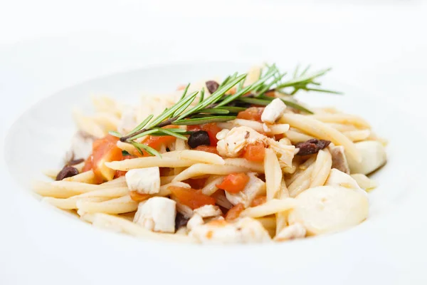 Pasta met zeebrasem — Stockfoto