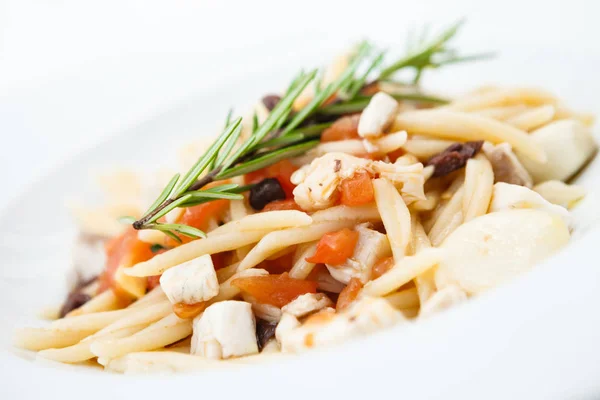 Pasta met zeebrasem — Stockfoto