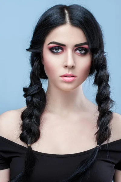 Portrait Female Brunette Model Vertikal Dengan Seni Kreatif Beauty Makeup — Stok Foto