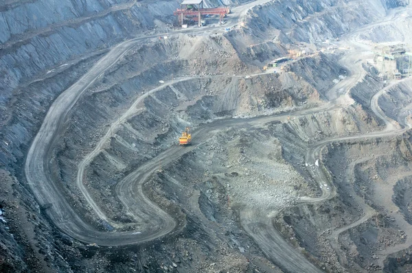 Pedreira de minério de ferro — Fotografia de Stock