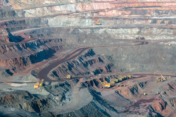 Iron ore quarry — Stock Photo, Image