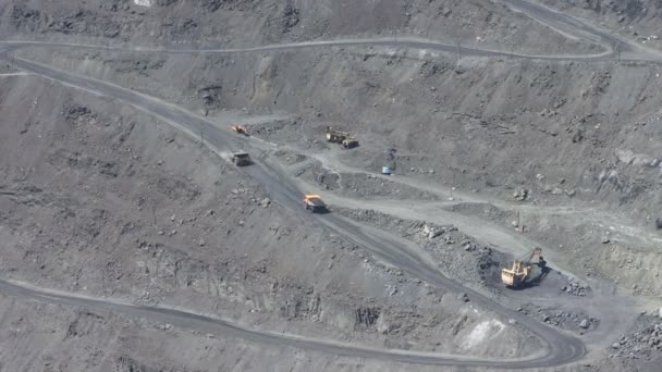 Pedreira de minério de ferro — Vídeo de Stock