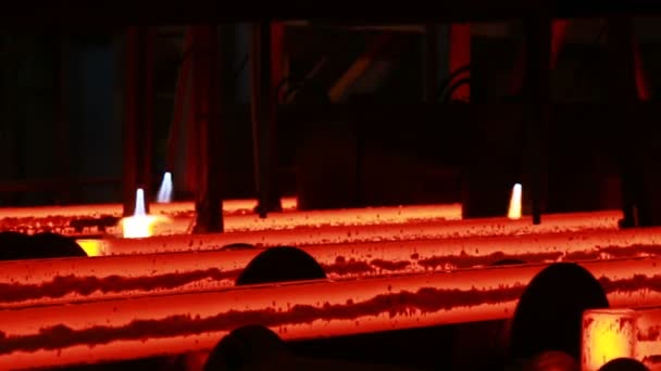 溶融鋳造と圧延鉄鋼冶金工場で — ストック動画