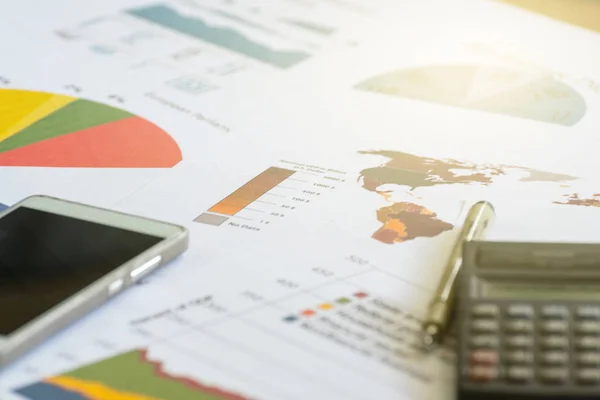 İstatistik ve rapor için analitik araştırma içeren belgeler.