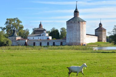 Güne göre Kirillo Belozersky Manastırı.