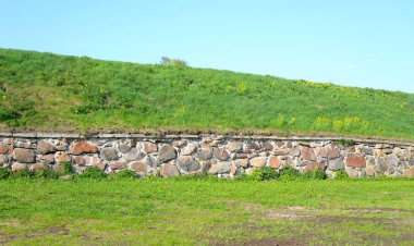 Eski kale Korela duvarına.