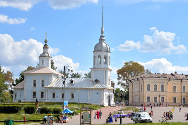 Alexander-Nevsky-Kirche in wologd. — Stockfoto