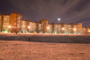 Microdistrict Ribatskoe gece.