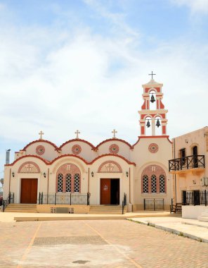 Piskopiano eski kilisede.