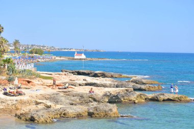 Cretan sahil deniz buzlu.