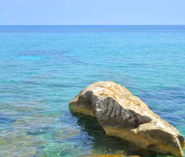 Cretan sahil deniz buzlu.