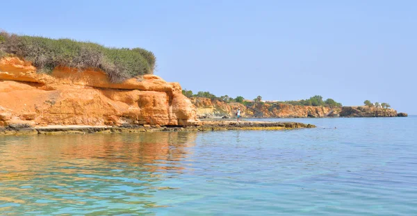 Stenar på kusten av kretensiska havet. — Stockfoto