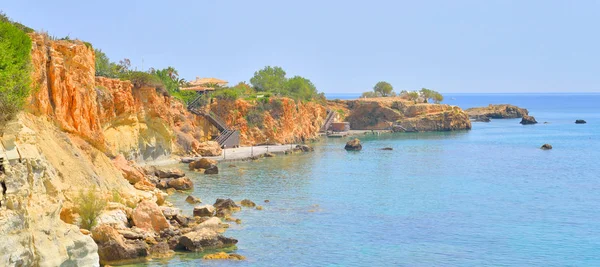 Rocas en la costa del mar de Creta . —  Fotos de Stock