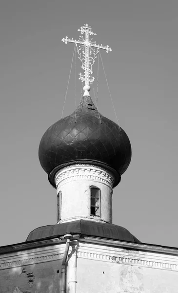 Kuppel der alten Kirche in Wologda. — Stockfoto