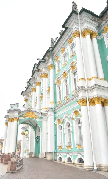 Águila bicéfala, San Petersburgo . —  Fotos de Stock