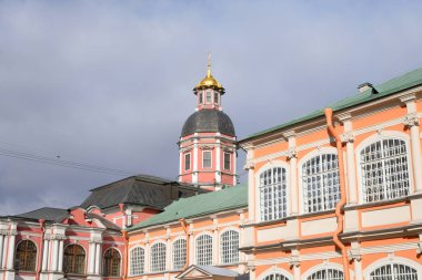Alexander Nevsky Lavra duyuru Kilisesi.