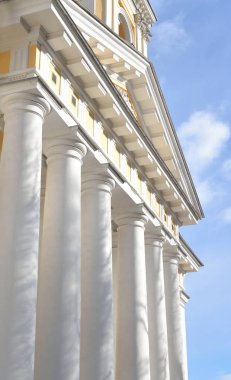 Alexander Nevsky Lavra Trinity Katedrali.