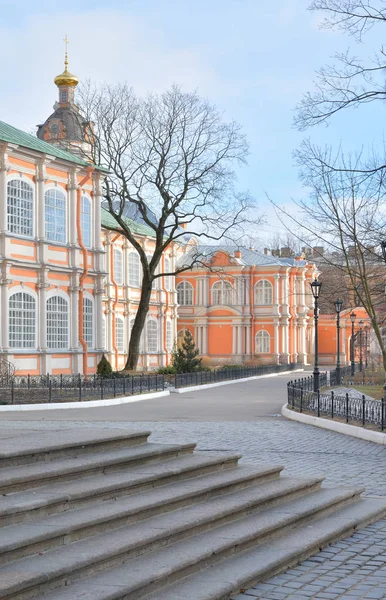 Alexander Nevsky lavra. — Stockfoto