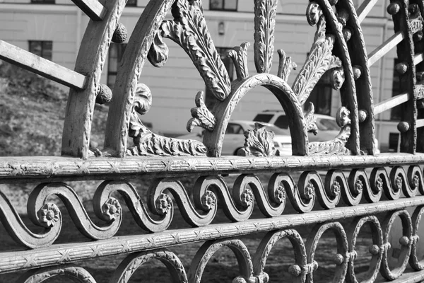 Old metal ornate fence. — Stock Photo, Image