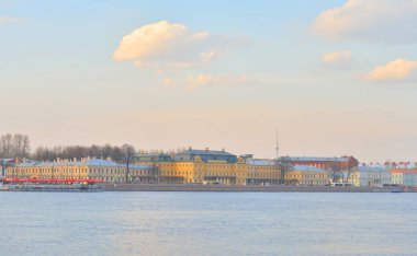 St.Petersburg sarayda Menshikov.