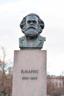 heykeli karl marx, st.petersburg.