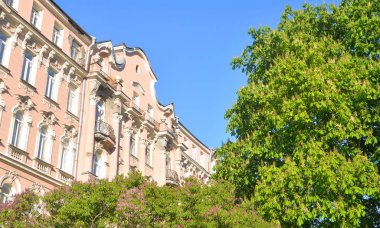 St.Petersburg Merkezi eski binada.