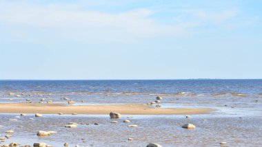 Baltık Denizi Kıyısı.