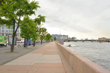 Petrogradskaya dolgu.