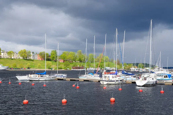 Porto de Lappeenranta no lago Saimaa . — Fotografia de Stock