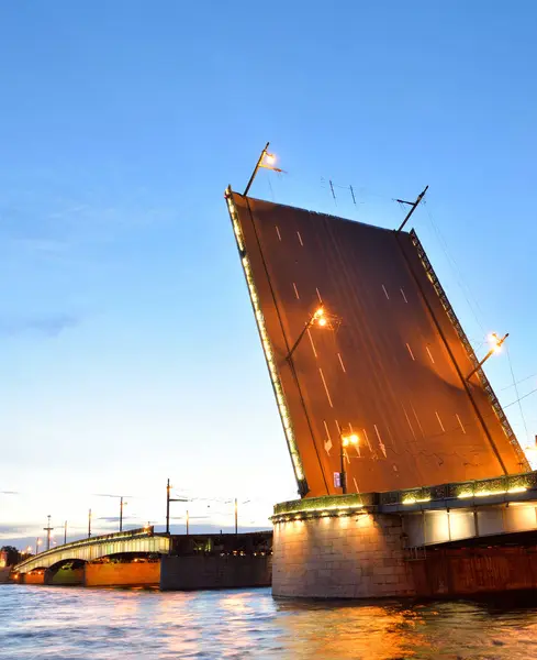 Puente de Fundición por la noche . — Foto de Stock