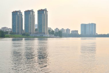 Neva Nehri manzaralı, St. Petersburg..