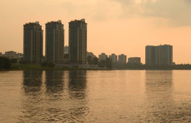 Neva Nehri manzaralı, St. Petersburg..