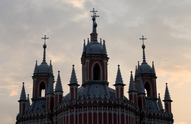 St.Petersburg kilisede Chesme silueti.