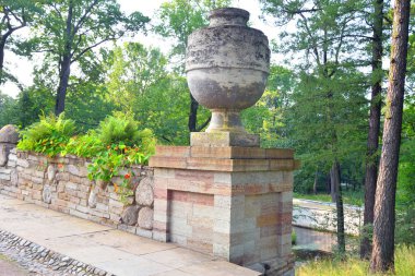 Alexandra Park harabe köprünün parçası.