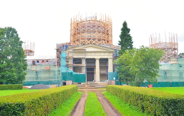 W głównym budynku Obserwatorium w Pułkowie. — Zdjęcie stockowe