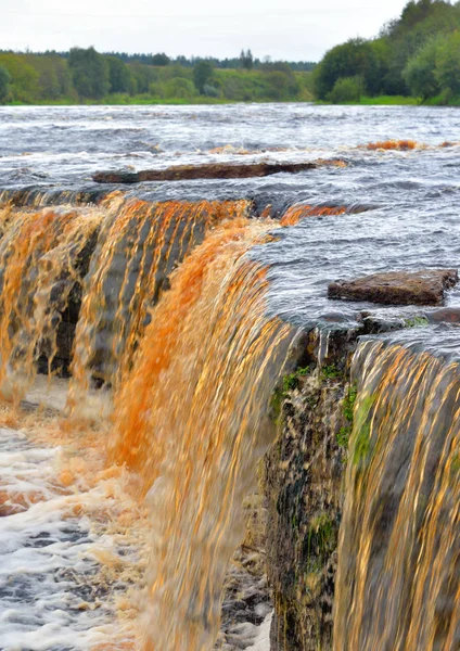 Small waterfall on Tosna River. — Stock Photo, Image