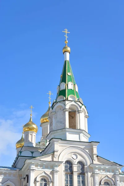 Campanile nel convento di Voskresensky Novodevichy . — Foto Stock