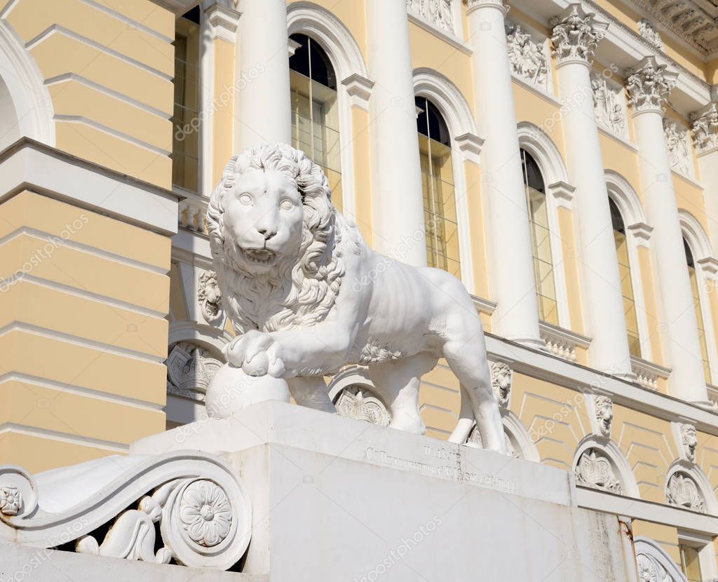 Lion statue, St.Petersburg.