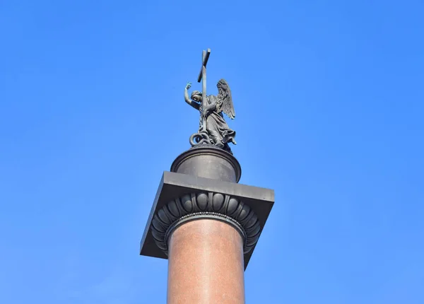 Alexander Column on blue sky backround. — Stock Photo, Image