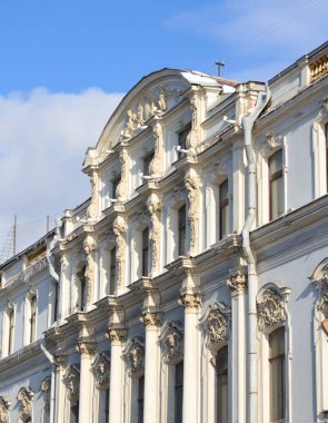 St.Petersburg Novo-Mikhailovsky sarayda.