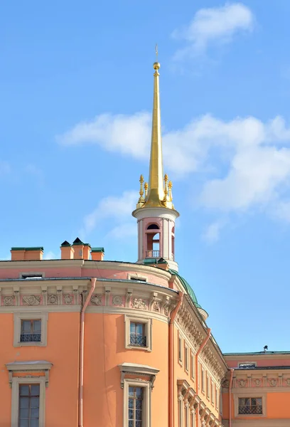 O castelo de mikhailovsky . — Fotografia de Stock