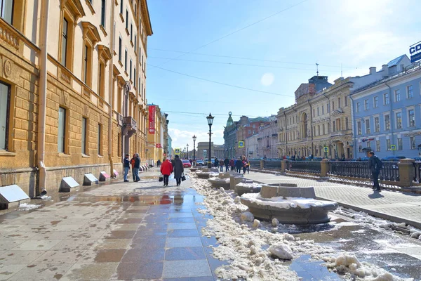 Griboyedov Canal Embankment. — Stock Photo, Image