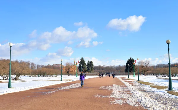 Marsfeld in St. petersburg. — Stockfoto