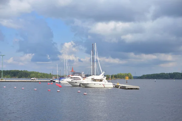 Porto de Lappeenranta no lago Saimaa . — Fotografia de Stock