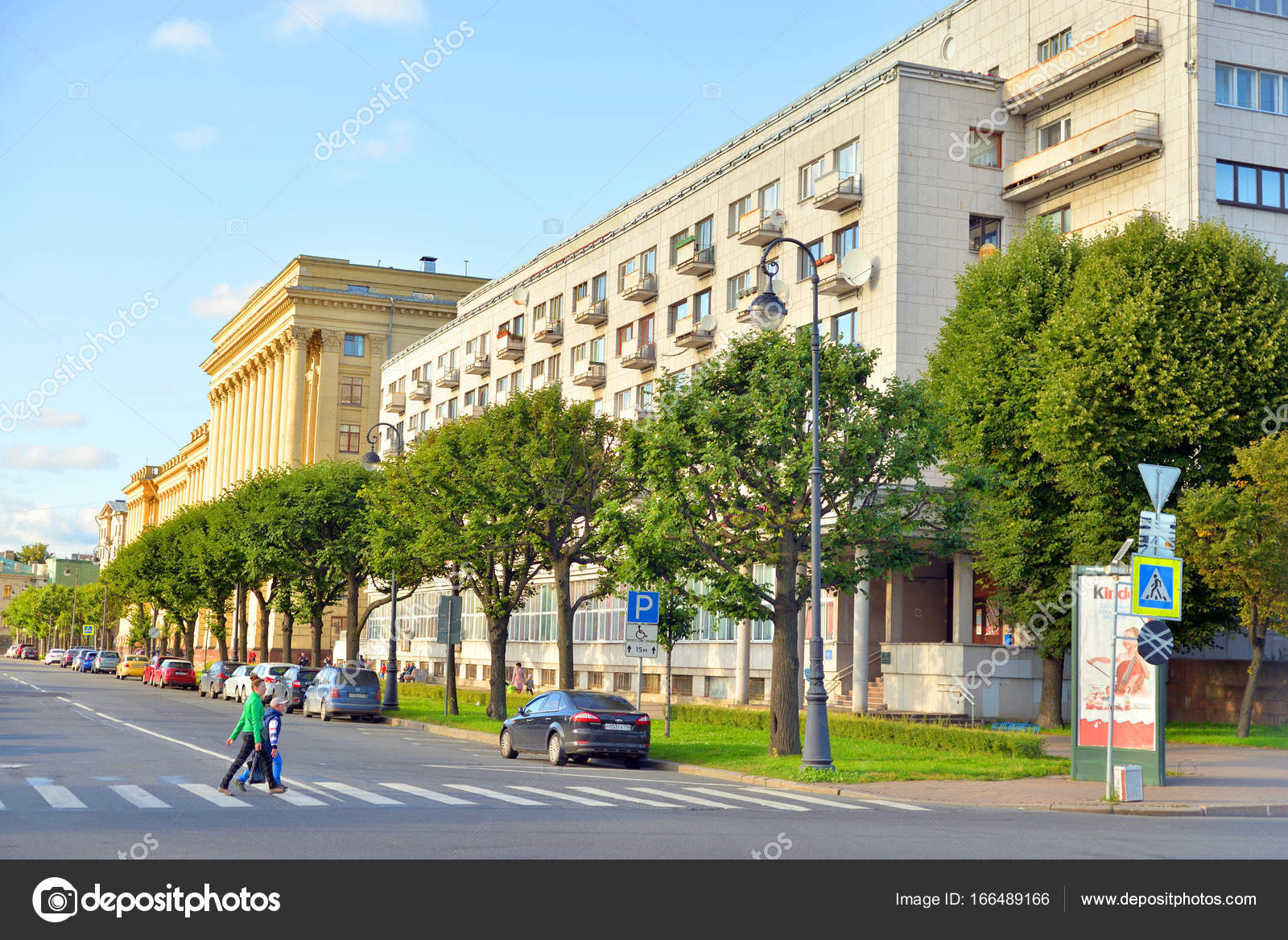 St. Petersburg Troitskaya Meydanı: Tarih ve Manzaralar 65