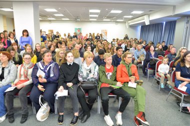 St.Petersburg sergi Yükseköğretim.