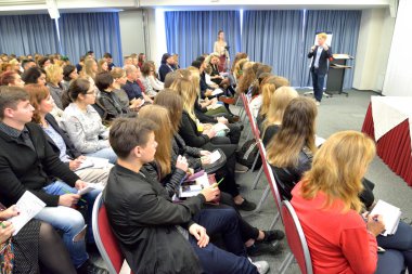 St.Petersburg sergi Yükseköğretim.