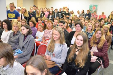 St.Petersburg sergi Yükseköğretim.